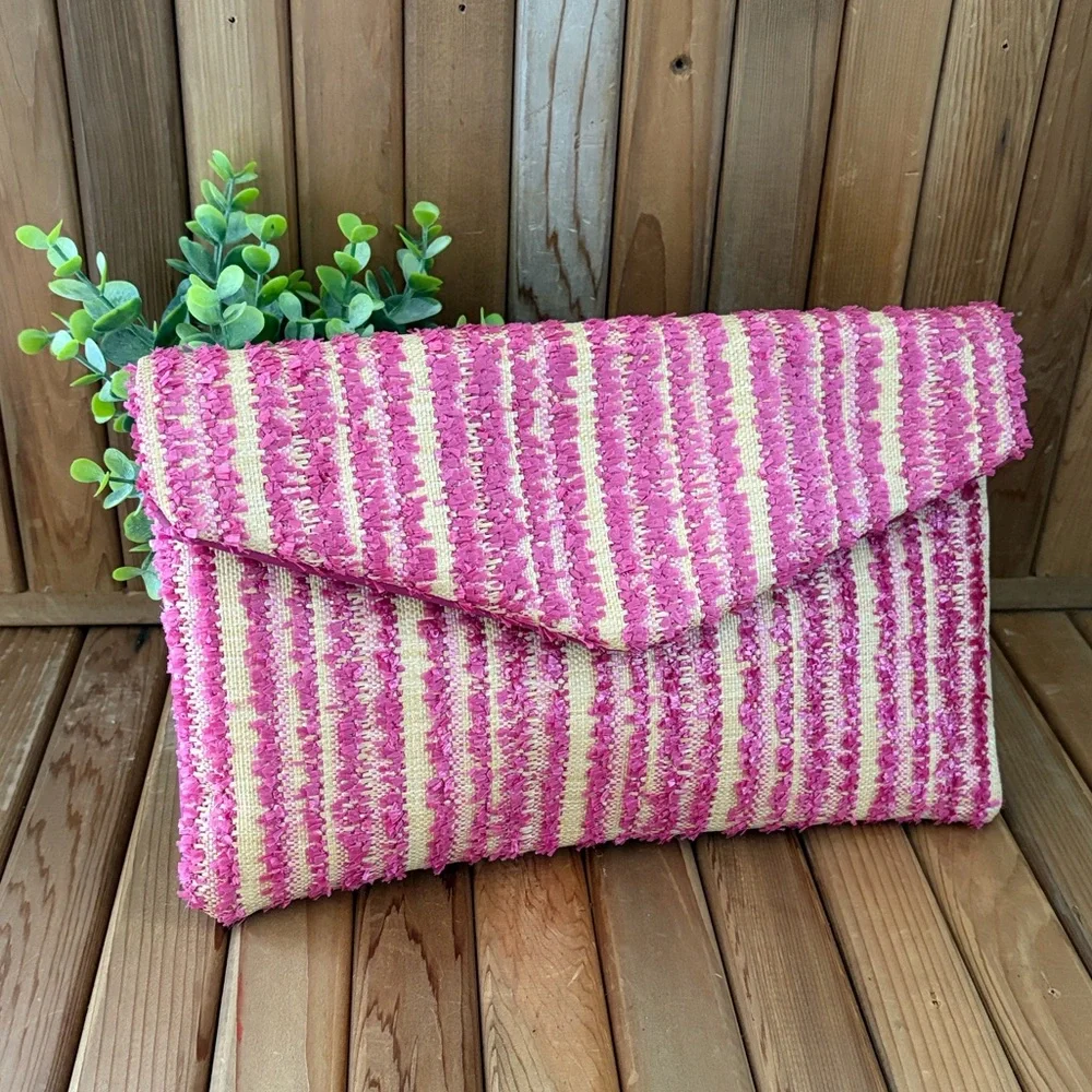Urban Expressions Pink & Cream Striped Crossbody Clutch w/Gold Toned Chain Strap